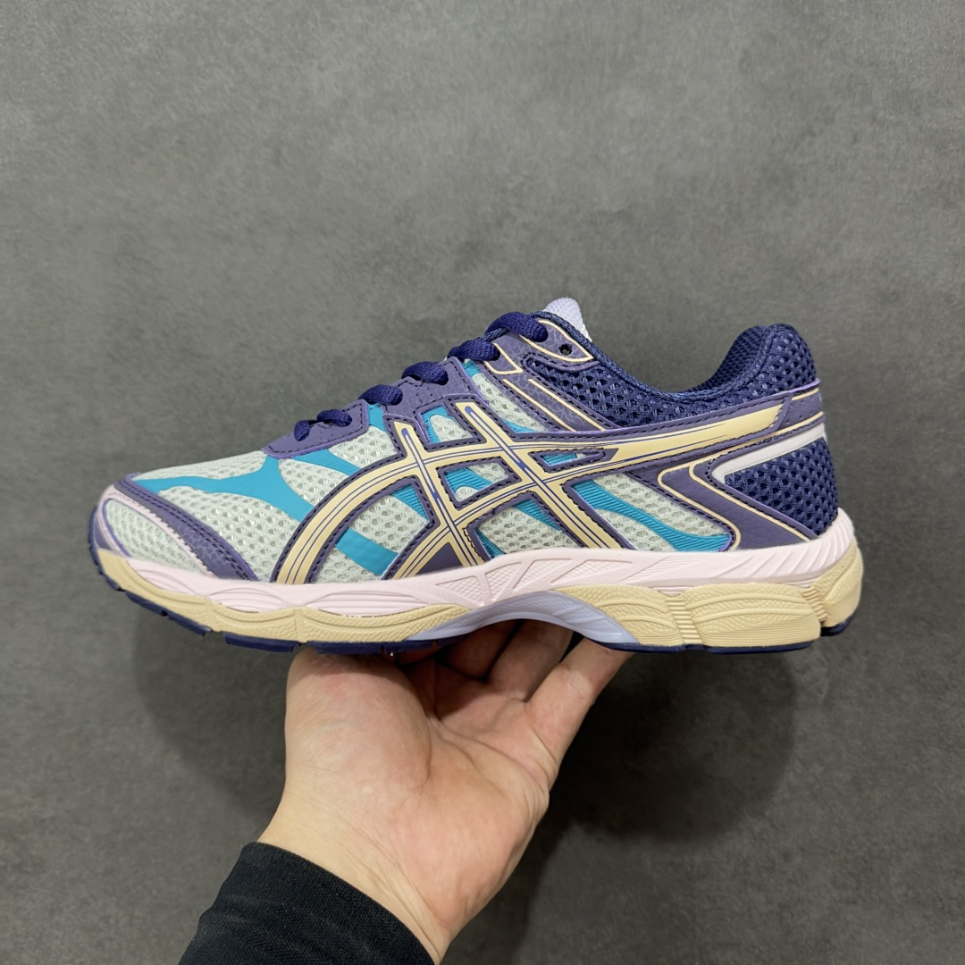 图片[2]-【公司级】Asics Gel-Cumulus 16 亚瑟士复古时尚缓震运动跑步鞋 鞋面采用无缝线工程网眼设计，全面升级的FF BLAST™ PLUS泡棉，更轻、更弹、更耐久。相比前代更轻盈鞋底采用了轻质发泡材料,并在后跟和前掌处采用了亚瑟士核心科技GEL缓震胶,赋予鞋款强大的缓冲性能,提供了更柔软舒适的穿着体验。AHAR® PLUS超耐磨橡胶大底，延长跑鞋使用寿命。 货号：1203A763-020 尺码：36 37 37.5 38 39 39.5 40 40.5 41.5 42 42.5 43.5 44 45 编码：AMB260270-选品中心