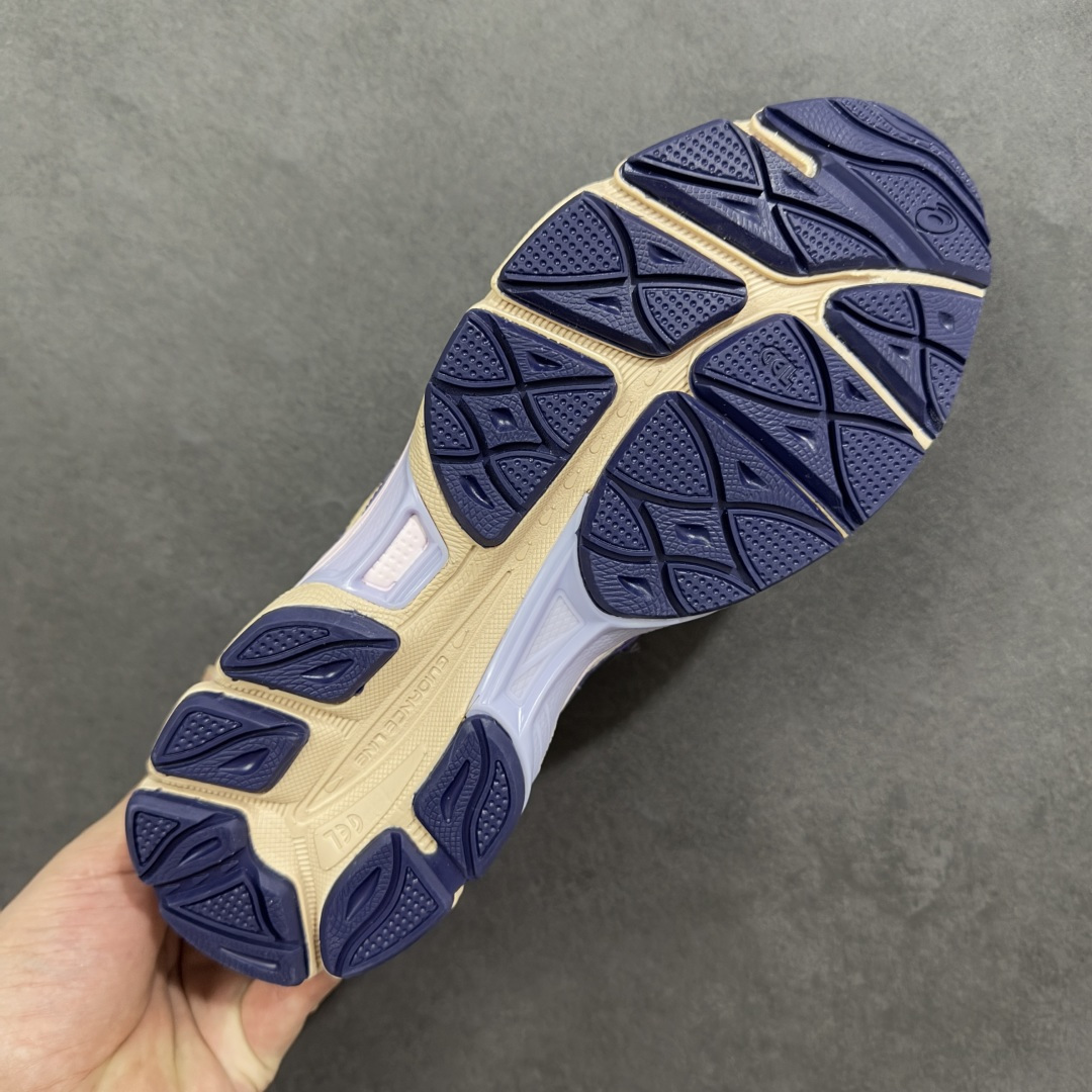 图片[9]-【公司级】Asics Gel-Cumulus 16 亚瑟士复古时尚缓震运动跑步鞋 鞋面采用无缝线工程网眼设计，全面升级的FF BLAST™ PLUS泡棉，更轻、更弹、更耐久。相比前代更轻盈鞋底采用了轻质发泡材料,并在后跟和前掌处采用了亚瑟士核心科技GEL缓震胶,赋予鞋款强大的缓冲性能,提供了更柔软舒适的穿着体验。AHAR® PLUS超耐磨橡胶大底，延长跑鞋使用寿命。 货号：1203A763-020 尺码：36 37 37.5 38 39 39.5 40 40.5 41.5 42 42.5 43.5 44 45 编码：AMB260270-选品中心