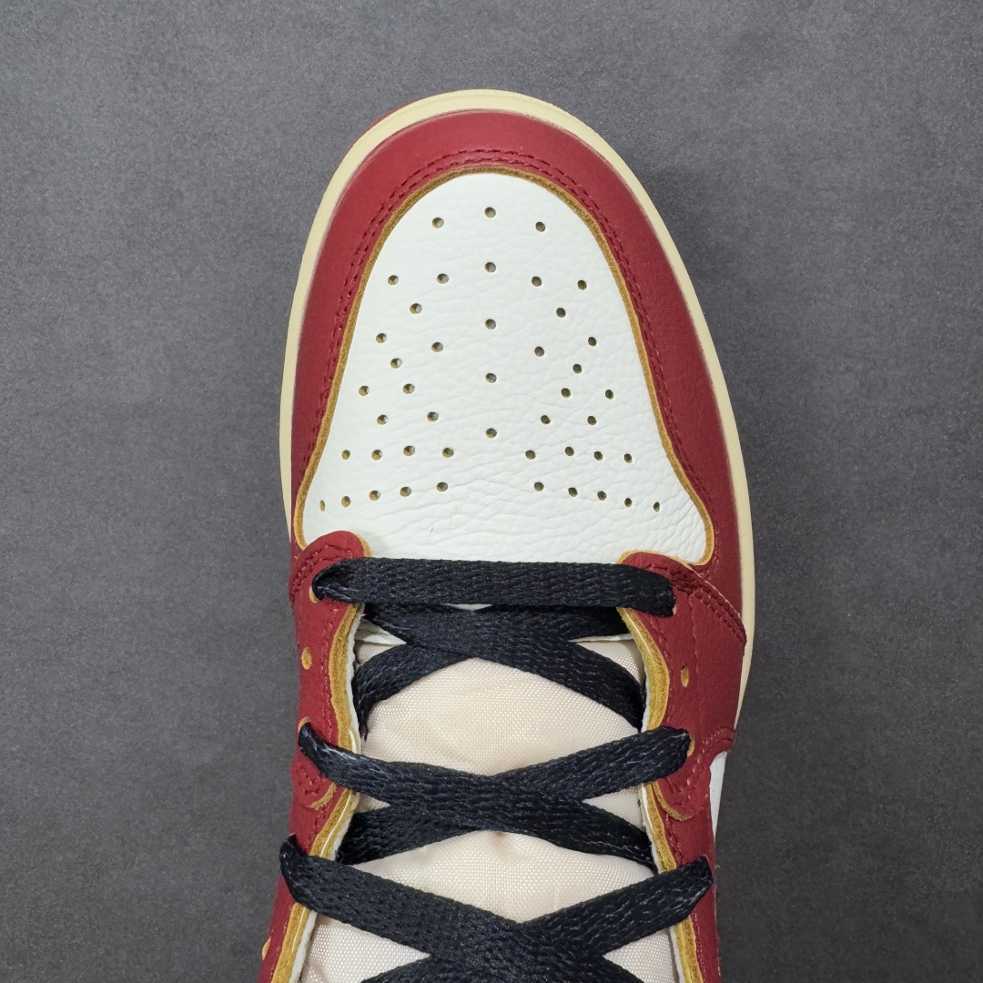 240 头层版Air Jordan 1 High OG 高帮 AJ1 乔丹1代 aj1 乔1 高邦 金人吊牌 乔丹篮球鞋系列 HV8563-600