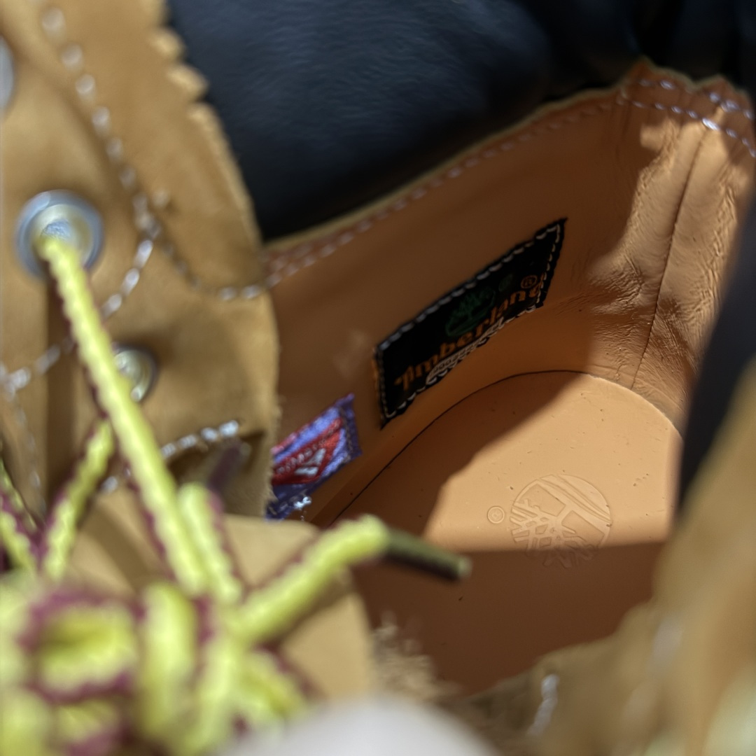 图片[5]-【莞顶礼盒版】Timberland添柏岚/天伯伦经典款功能户外休闲防水高帮大黄靴 大黑靴 男码七孔10061 女码六孔10361 中山宝元原厂订单 ZP一样的东西 原档案数据开发量产 原厂比配 所有细节完全官网同步一致 原厂特供防水牛皮 区别市面防水涂层版本 注塑大底 原厂宝元注射机 原厂防伪标紫光灯可扫 最新工艺电脑车线 四线并齐 横折动态防泼水 正品一致全牛皮领口/内里 抗疲劳减震蜂窝鞋垫 完全还原正品工艺 所有细节 包装 配件 完美对比专柜 海淘高端客户可了解 国外销售渠道淘宝各网店 正常尺码 尺码：36-45-选品中心