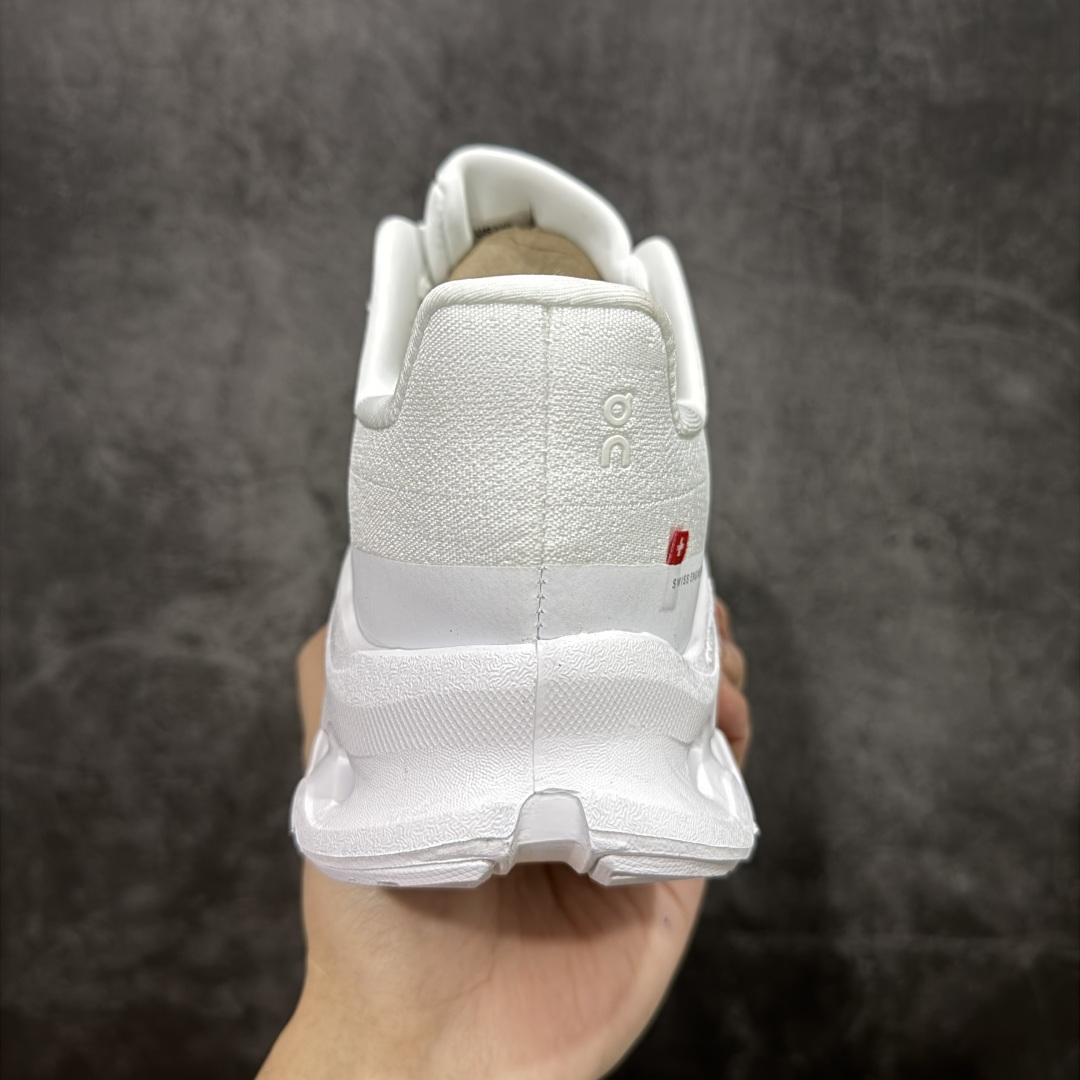 【YH版本】ON昂跑系列 鞋面采用一体成型布料 有弹性非常透气 鞋底是镂空设计 运用了CLOUDTILT