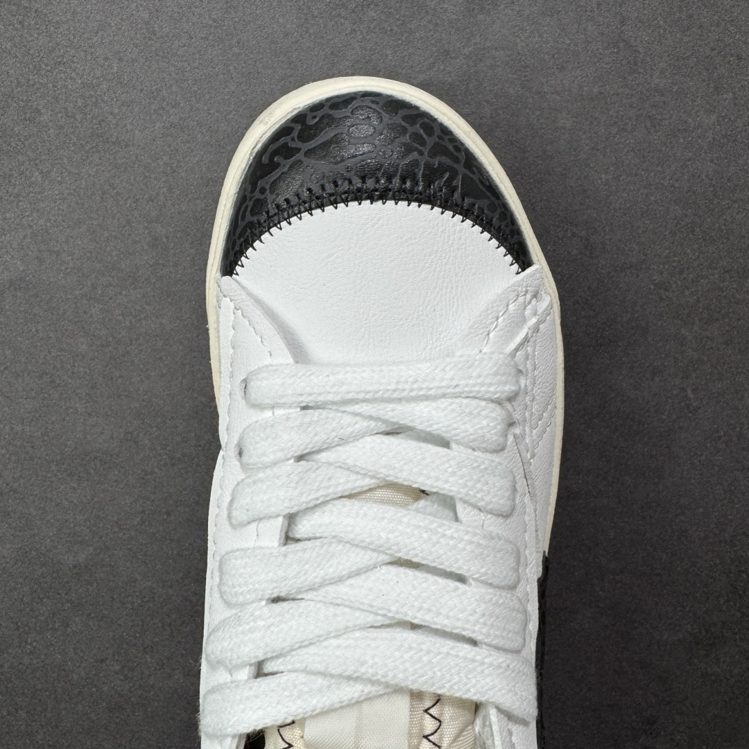 图片[8]-【公司级】Nike Blazer Low ‘77 Jumbo 马年限定 全新焕新升级经典 Blazer 鞋款，大号 Swoosh 突出新时代更加张扬的潮流感，对经典的又一次改良升级。大号 Swoosh 设计结合宽大鞋带，符合当下潮流意趣，橡胶外底融入凸起人字形底纹增添几分户外感觉 货号：DQ1470-140 尺码：36 36.5 37.5 38 38.5 39 40 40.5 41 42 42.5 43 44 44.5 45 编码：GLB210220-选品中心