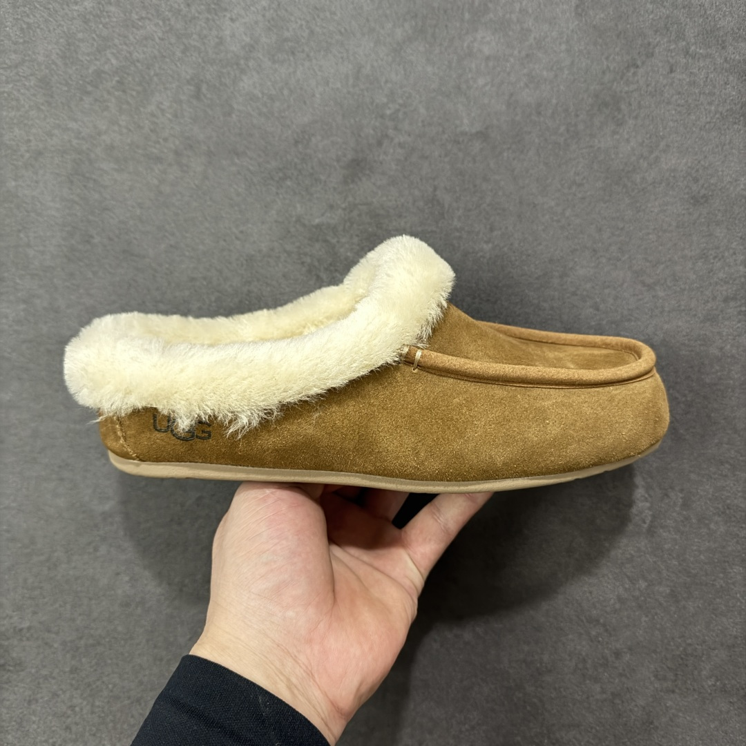 【莞产X1版本】 市面顶级版本 KALLEN LACE 1171391 UGG 百搭单品 东莞纯原UGG 秋冬羊皮毛一脚蹬懒人鞋 小红书爆款 广州外贸大厂生产 鞋头到鞋垫真羊皮毛一体 独立外盒包装 芯片 带防水工艺 区别市面任何版本 5cm厚底 独立原版开发大底 羊绒鞋垫 冬季保暖外出 家居都是很适合的选择 进年uug推出款式系列 局部偏向年轻消费者喜好 也走到时尚潮流穿搭的前沿 鞋身材质 防泼水涂层翻毛皮鞋面 17毫米UGGPURE™植入式羊毛内底 轻便防滑舒适橡胶外底 带有品牌LOGO商标 带全套包装 尺码: 35-40-选品中心