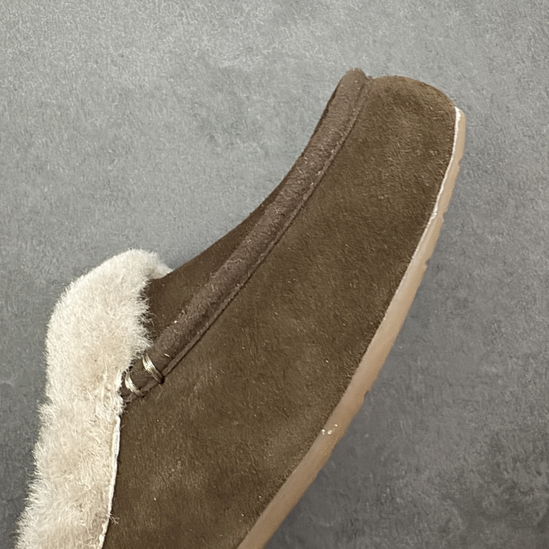 图片[5]-【莞产X1版本】 市面顶级版本 KALLEN LACE 1171391 UGG 百搭单品 东莞纯原UGG 秋冬羊皮毛一脚蹬懒人鞋 小红书爆款 广州外贸大厂生产 鞋头到鞋垫真羊皮毛一体 独立外盒包装 芯片 带防水工艺 区别市面任何版本 5cm厚底 独立原版开发大底 羊绒鞋垫 冬季保暖外出 家居都是很适合的选择 进年uug推出款式系列 局部偏向年轻消费者喜好 也走到时尚潮流穿搭的前沿 鞋身材质 防泼水涂层翻毛皮鞋面 17毫米UGGPURE™植入式羊毛内底 轻便防滑舒适橡胶外底 带有品牌LOGO商标 带全套包装 尺码： 35-40-选品中心