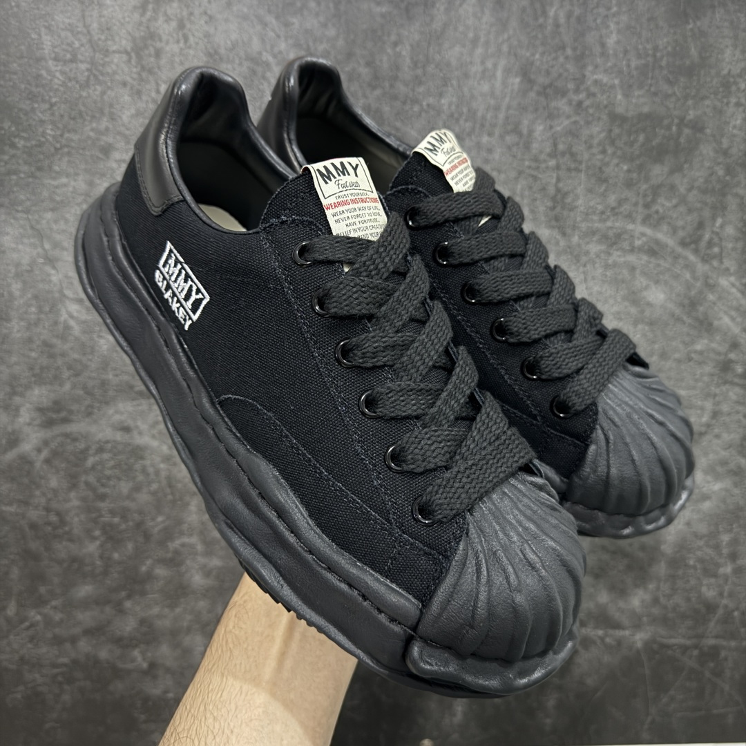 图片[4]-【莞顶礼盒版】三原康裕MMY/Maison MIHARA YASUHIRO Wayne Original Sole Leather Low Sneaker版变形溶解雪糕底低帮百搭休闲运动板鞋 东莞原产 高端礼盒飞机盒包装 原楦原纸版开发 全新开发 双模一次发泡点位气孔EVA中底 底部嵌入组合RB橡胶耐磨大底 采用全粒面头层皮革鞋面材质 正确织麦及包装盒 清晰后跟电绣LOGO🆚区别市面普通版本 尺码：35 36 37 38 39 40 41 42 43 44 45 正常尺码-选品中心