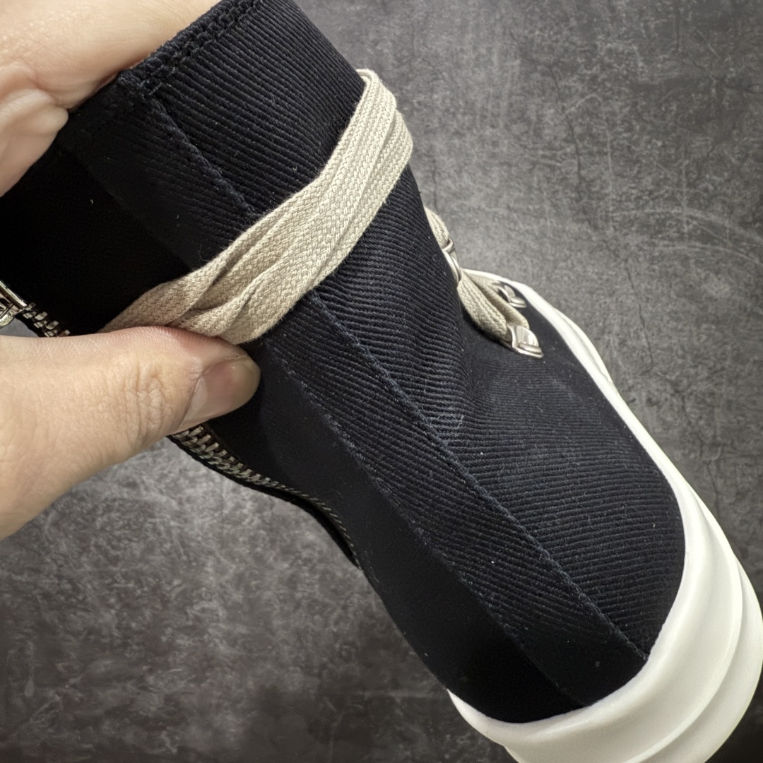 图片[2]-【莞产G版】薄底帆布黑色高帮大匡威疯狂绑带款 RO / Rick Owens DRKSHDW 瑞克·欧文斯【副线】 【款式】 大匡威/低帮/厚底/ 光泽金属尼龙布 高帮 西瓜头 【皮料】 东莞原厂进口全新2025年新材质““水洗牛仔黑色斜纹布” 【鞋带】 鞋带采用水染定织法工艺，高密度之下，透出光泽感！ 【鞋头】软糯，轻轻按压有牛皮细细的纹理质感！ 【鞋底】TPU大底奶香味！硬度、肤感一比一！鞋底logo钢印清晰正确！ 【鞋垫】独家私人开模压印！牛皮贴面，双层复合！ 【尺码】 ：36 37 38 39 40 41 42 43 44 45 46！-选品中心