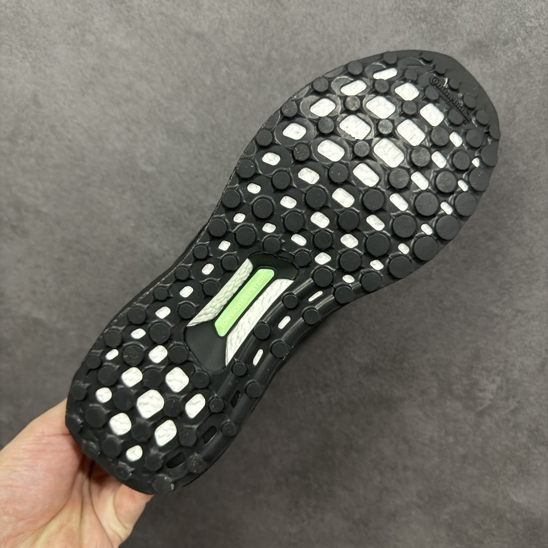 图片[9]-【公司级】AD Ultra Boost UB1.0 初代系列低帮袜套式针织透气缓震休闲运动慢跑鞋 HQ4199 超强Boost缓震 搭配马牌橡胶大底 满足日常出行跑步健身需求 Primeknit鞋面材料采用羊毛沙线 舒适柔软 爆米花颗粒饱满 弹性十足 鞋底前后10mm的标准高度差 使两头上翘的弧形鞋底结构更加完美 尺码：35.5 36 36.5 37 38 38.5 39 40 40.5 41 42 42.5 43 44 44.5 45 46-选品中心