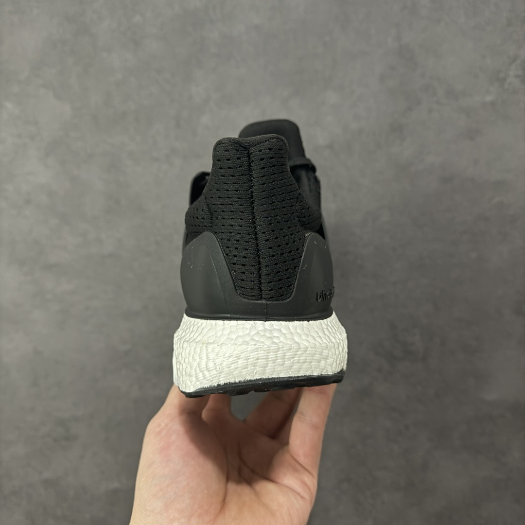 图片[4]-【公司级】AD Ultra Boost UB1.0 初代系列低帮袜套式针织透气缓震休闲运动慢跑鞋 HQ4201 超强Boost缓震 搭配马牌橡胶大底 满足日常出行跑步健身需求 Primeknit鞋面材料采用羊毛沙线 舒适柔软 爆米花颗粒饱满 弹性十足 鞋底前后10mm的标准高度差 使两头上翘的弧形鞋底结构更加完美 尺码：35.5 36 36.5 37 38 38.5 39 40 40.5 41 42 42.5 43 44 44.5 45 46-选品中心