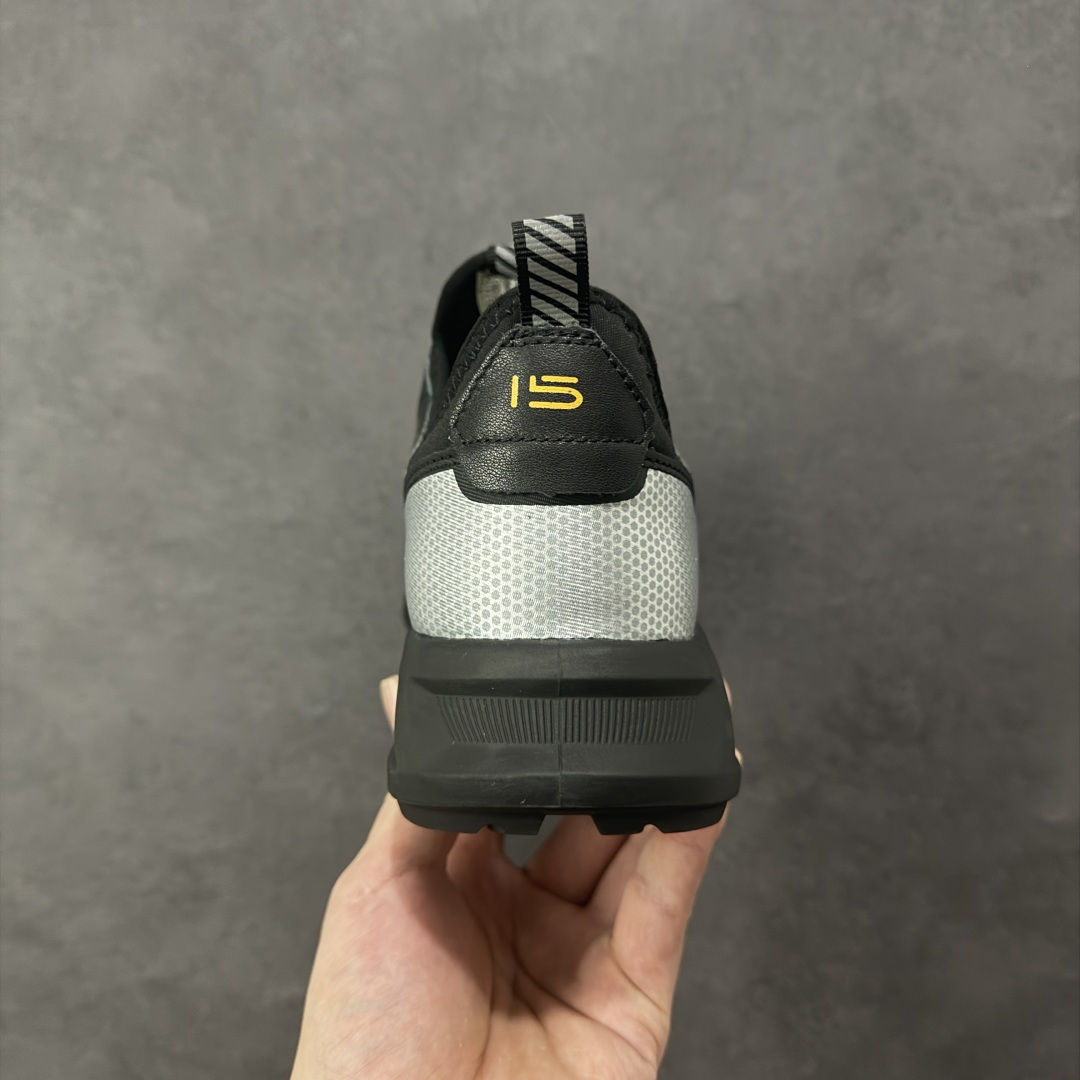 图片[4]-【公司级】ECCO爱步纽扣新款运动鞋男2025年新款低帮小白鞋 高尔夫健步C4 130494 面料臻选小牛皮材质 鞋口袜套做法 包裹性舒适性特别好 核心科技大底PU/TPU组合（轻便 Q弹） 减震效果很赞 上脚超级舒服！ 尺码：39-44 编码：XYB350360-选品中心