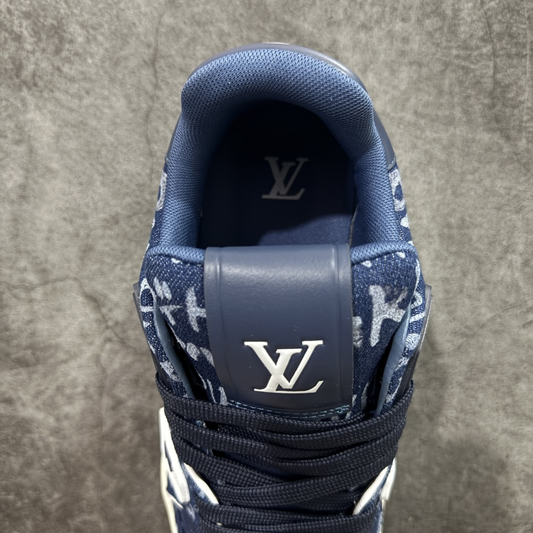 图片[8]-【莞产YS版本】Louis Vuitton Trainer lv时装走秀运动鞋 完美鞋型超高的清洁度 零毛边线头瑕疵 全套原楦原纸版原鞋开模 全网最具灵魂的版型 正确原装黄色鞋盒 正确中底印花 鞋面印花3D高频深度立体 全鞋电脑针车 紧密相连 针距密度一致 环保乳胶注塑鞋垫 厚度脚感还原原版 皮面裁剪部位 统一油边封口工艺 原装橡胶大底含胶量大底组合零偏差 专柜全套包装 防尘袋 说明书 质保卡 男女鞋 尺码： 38 39 40 41 42 43 44 45-选品中心