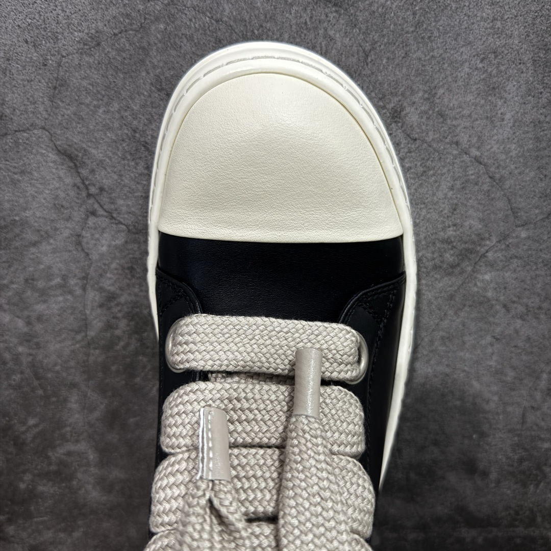 图片[5]-【莞产G版】RO / Rick Owens 瑞克·欧文斯 大匡威/西瓜头/薄底粗鞋带款，经典黑白熊猫配色！ 【皮料】 东莞原厂进口全新2024年新材质“摔纹粒面小牛皮” 【鞋带】 鞋带采用水染定织法工艺，高密度之下，透出光泽感！ 【拉链】 RO拉链定制logo刻字、拉顺感十足，无阻断感！ 【鞋头】奶白色小牛皮，软糯，轻轻按压有牛皮细细的纹理质感！ 【鞋舌】内里也是全牛皮，一整张牛皮切割，无拼皮、无边角料皮！ 【鞋底】TPU大底奶香味！硬度、肤感一比一！鞋底logo钢印清晰正确！ 【鞋垫】整张牛皮鞋垫 + 3层夹心泡棉材质（白+粉色），独家私人开模冲孔！ 【尺码】 ：36 37 38 39 40 41 42 43 44 45 46-选品中心