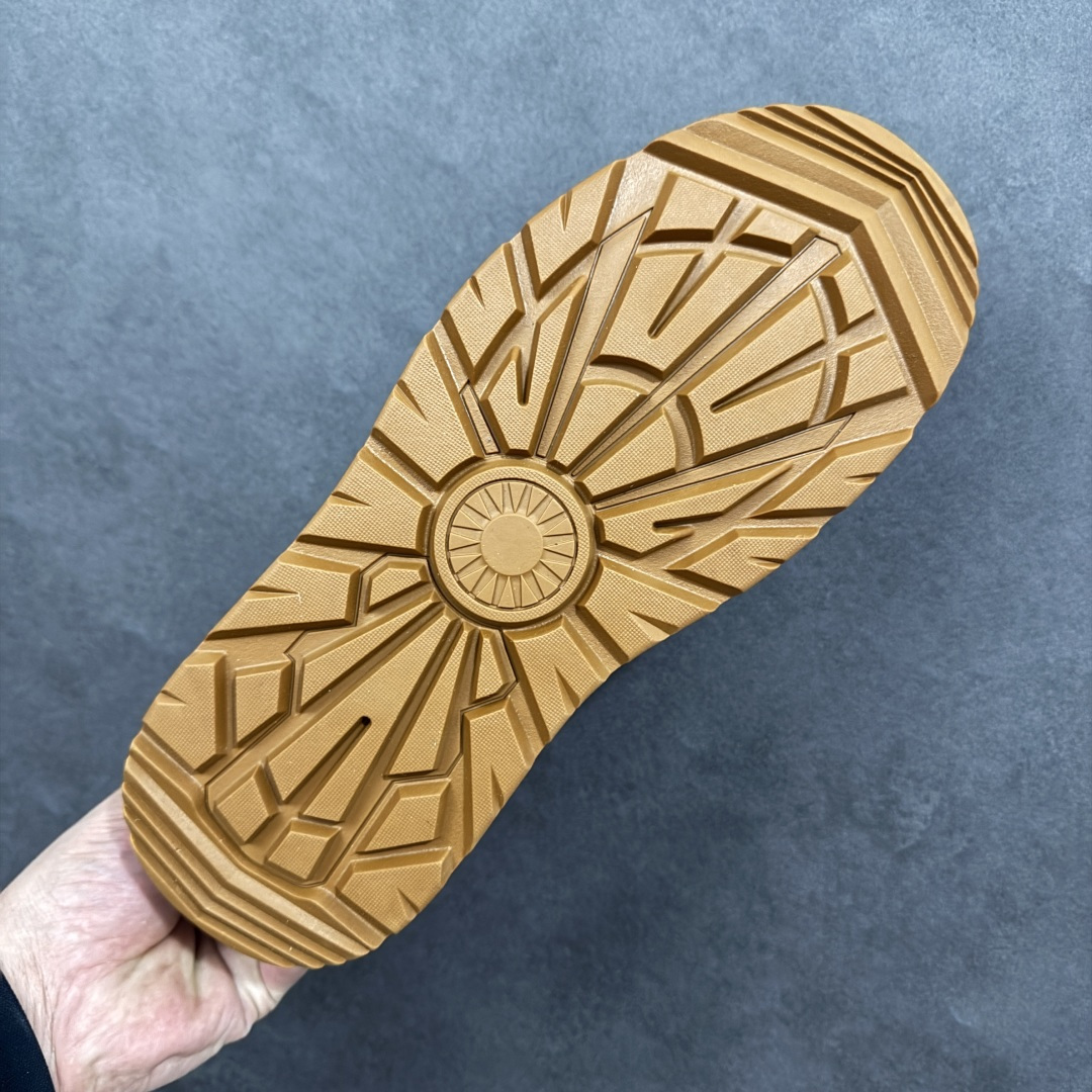 图片[9]-【广东纯原】UGG秋冬新品Tasman Weather Hybrid 塔斯曼混合系列轻量休闲鞋（毛绒一体内里 保暖锁热）秋冬必备 户外中帮男士休闲鞋雪地靴马丁靴系列 广东大厂品质 秋冬新款 时尚潮流搭配 面料釆用意大利进口磨砂牛皮 全鞋真牛皮材料 大底到五金都是代工厂原材料制作 好货不杀猪 首单质量严格把控 全套官网统一包装 今年冬季防寒户外专用产品 日常随意搭配 型男必备‼ 货号：U6338M 尺码：39-44-选品中心