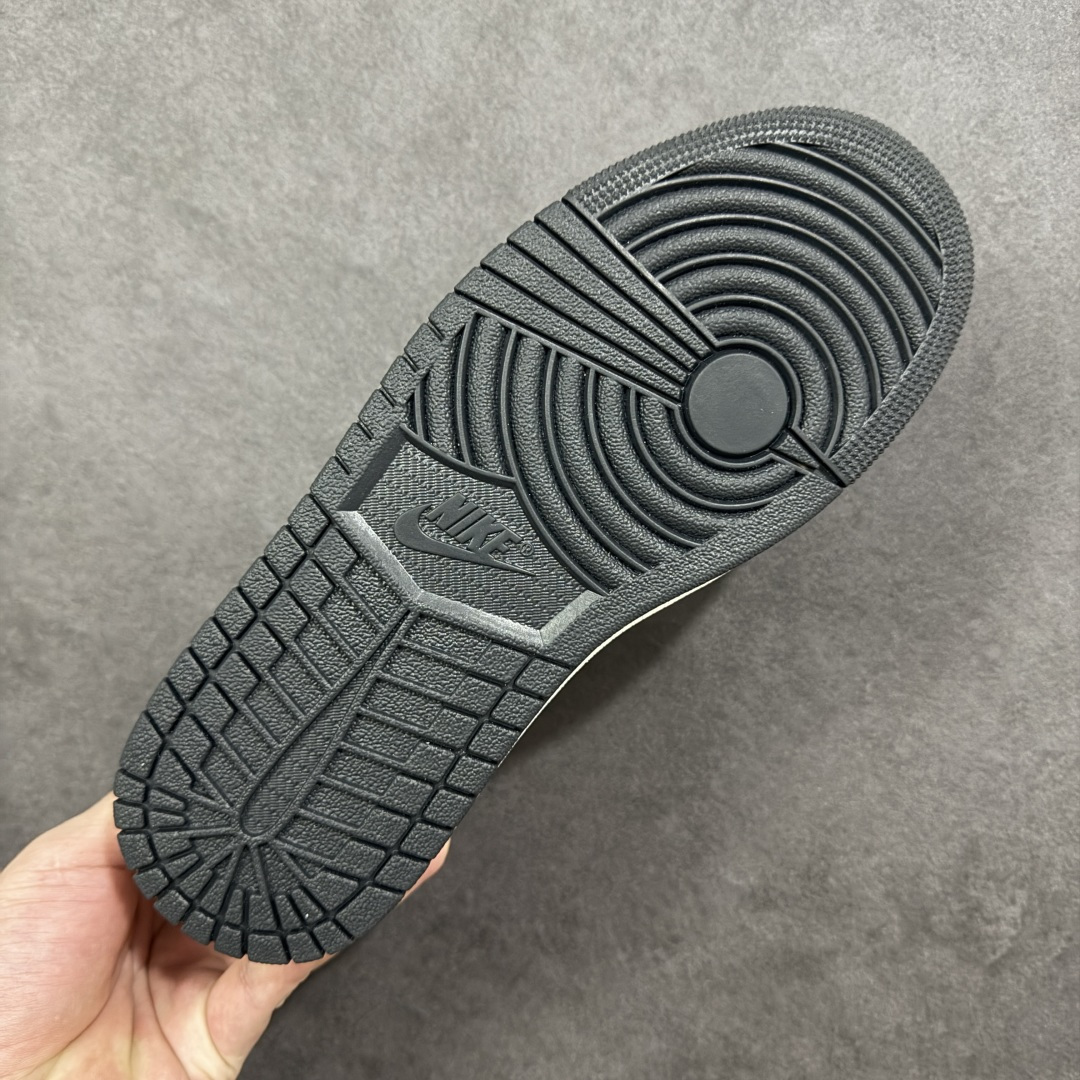 图片[9]-【H11版本】耐克Nike Air Jordan 1 AJ1经典复古经典低帮百搭文化篮球鞋 553558-153 公司级真标半码制#原档案原数据开发版型#采用荔枝纹头层皮革鞋面材质#原厂立体填充鞋舌海绵#中底注胶孔及缜密中底拉帮工艺#原数据开发模具大底 尺码：35.5 36 36.5 37.5 38 38.5 39 40 40.5 41 42 42.5 43 44 44.5 45 46 47.5 编码：H11B270280-选品中心