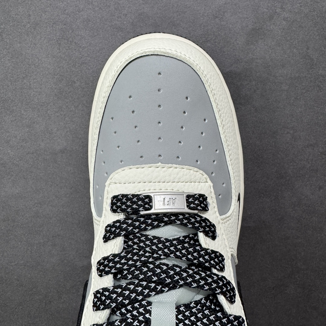 图片[8]-【定制版】NIke Air Force 1 \’07 Low “斯图西联名——米黑灰拼接”空军一号 低帮 运动鞋 休闲鞋 折边针车 工艺难度大 原楦头原纸板 原装鞋盒 定制五金配件 内置全掌气垫 原厂鞋底 货号：JS8028-017 尺码：36 36.5 37.5 38 38.5 39 40 40.5 41 42 42.5 43 44 44.5 45 编码：HXSB310320-选品中心