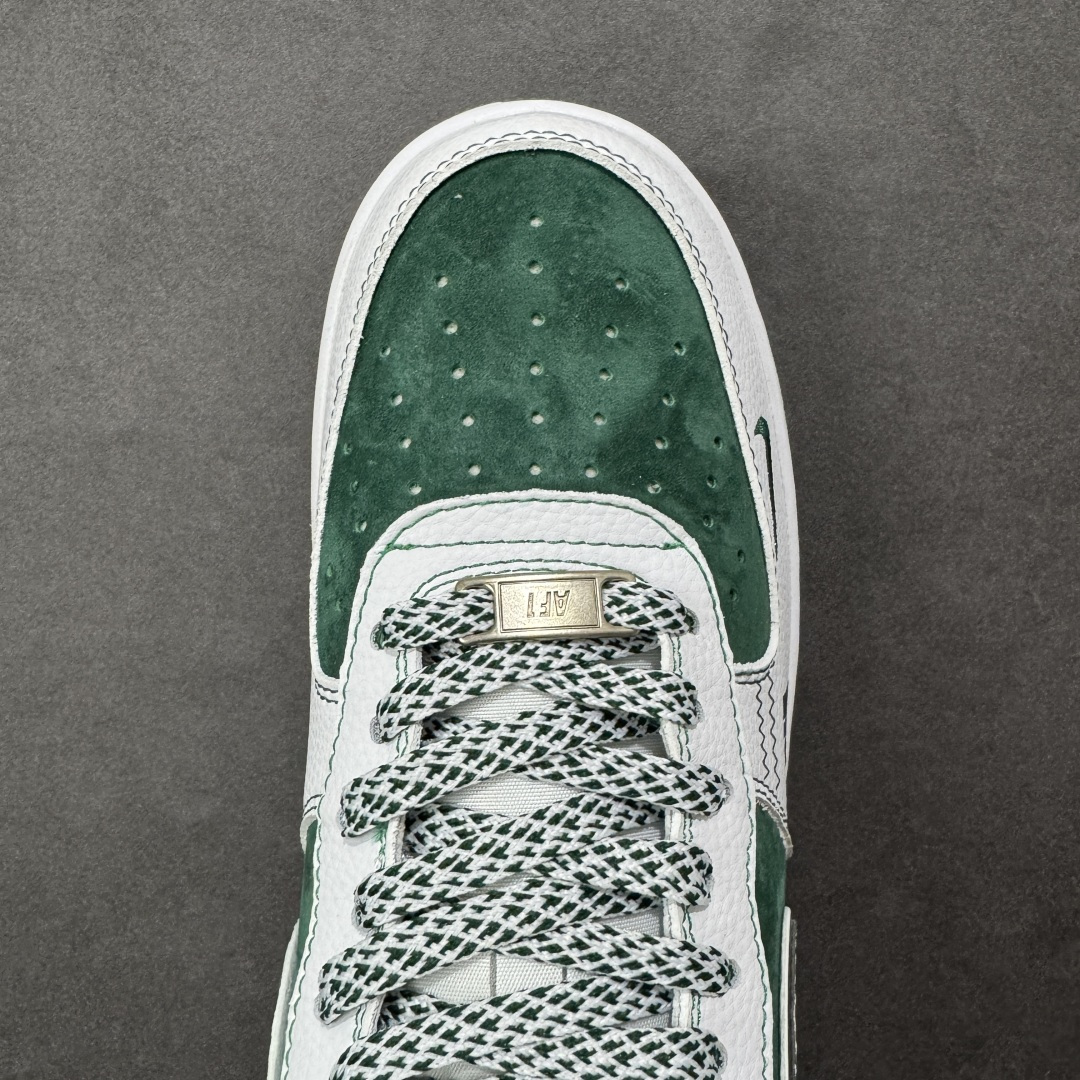 图片[8]-【定制版】NIke Air Force 1 \’07 Low “北面联名——绿猪八翻毛”空军一号 低帮 运动鞋 休闲鞋 折边针车 工艺难度大 原楦头原纸板 原装鞋盒 定制五金配件 内置全掌气垫 原厂鞋底 货号：SU2305-561 尺码：36 36.5 37.5 38 38.5 39 40 40.5 41 42 42.5 43 44 44.5 45 编码：HXSA310320-选品中心