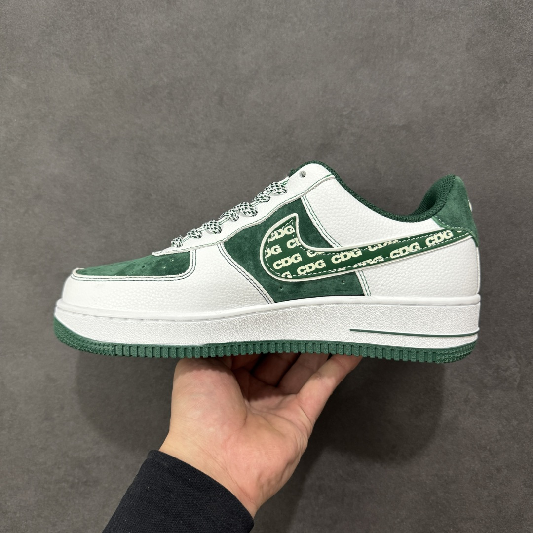 图片[2]-【定制版】NIke Air Force 1 \’07 Low “北面联名——绿猪八翻毛”空军一号 低帮 运动鞋 休闲鞋 折边针车 工艺难度大 原楦头原纸板 原装鞋盒 定制五金配件 内置全掌气垫 原厂鞋底 货号：SU2305-561 尺码：36 36.5 37.5 38 38.5 39 40 40.5 41 42 42.5 43 44 44.5 45 编码：HXSA310320-选品中心