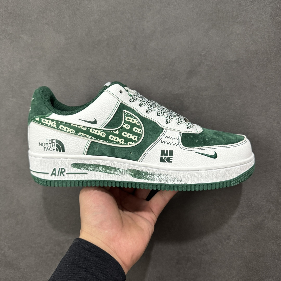 【定制版】NIke Air Force 1 \'07 Low “北面联名——绿猪八翻毛”空军一号 低帮 运动鞋 休闲鞋 折边针车 工艺难度大 原楦头原纸板 原装鞋盒 定制五金配件 内置全掌气垫 原厂鞋底 货号:SU2305-561 尺码:36 36.5 37.5 38 38.5 39 40 40.5 41 42 42.5 43 44 44.5 45 编码:HXSA310320-选品中心