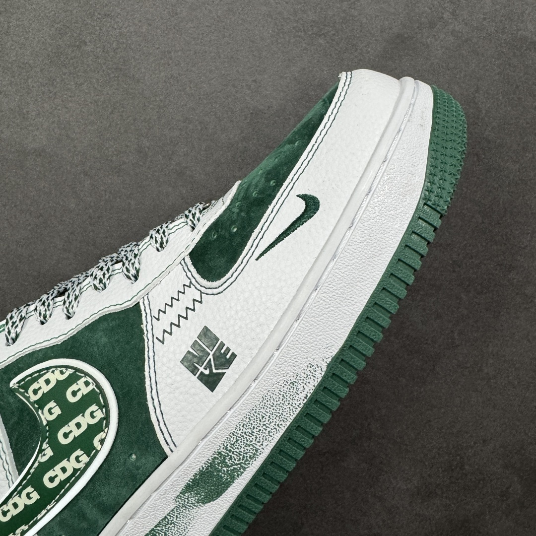 图片[5]-【定制版】NIke Air Force 1 \’07 Low “北面联名——绿猪八翻毛”空军一号 低帮 运动鞋 休闲鞋 折边针车 工艺难度大 原楦头原纸板 原装鞋盒 定制五金配件 内置全掌气垫 原厂鞋底 货号：SU2305-561 尺码：36 36.5 37.5 38 38.5 39 40 40.5 41 42 42.5 43 44 44.5 45 编码：HXSA310320-选品中心