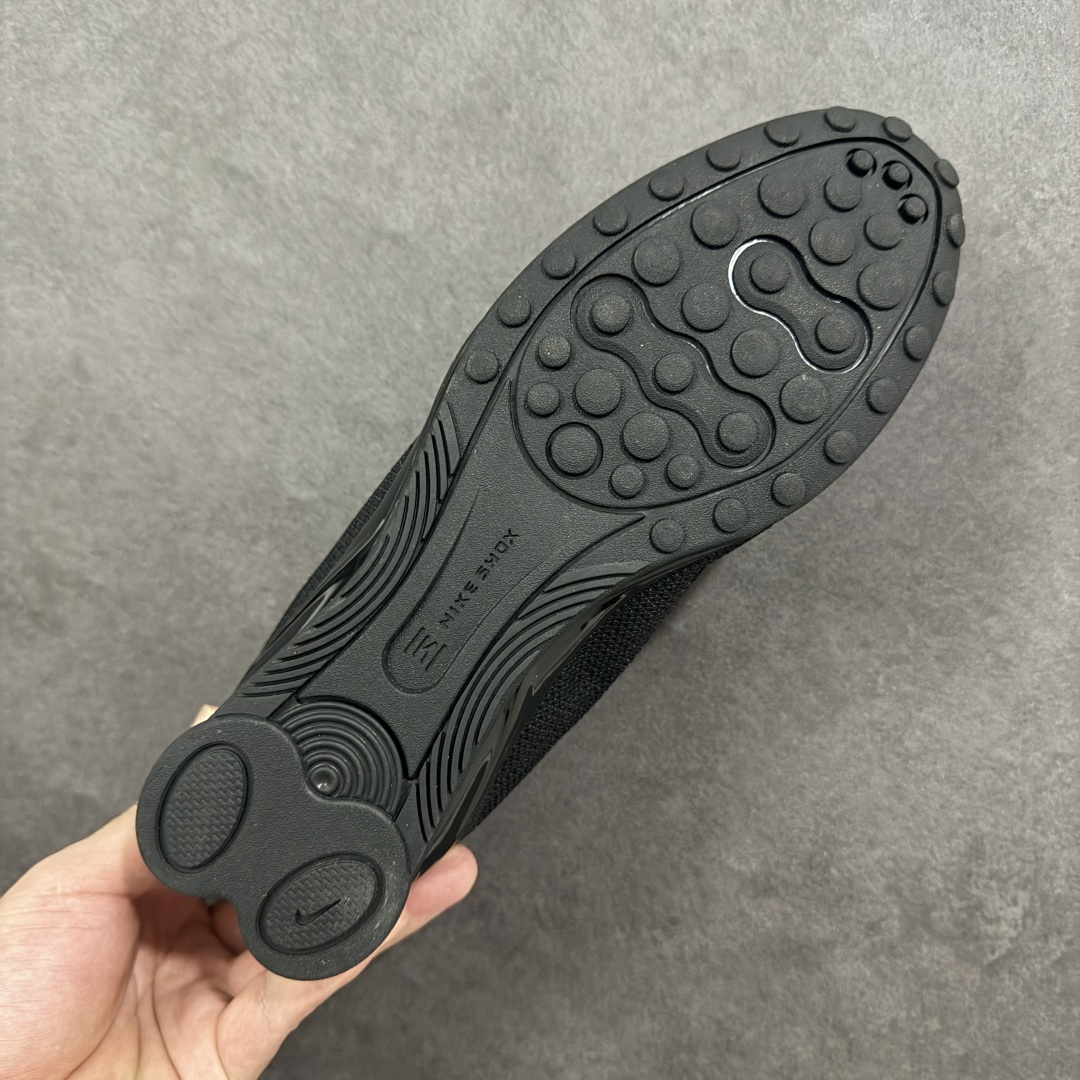 【纯原】Nike SHOX Z 后掌气柱先锋机能风跑鞋 HQ7540-003Nike Shox Z搭载了
