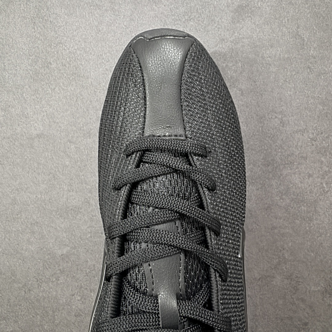 【纯原】Nike SHOX Z 后掌气柱先锋机能风跑鞋 HQ7540-003Nike Shox Z搭载了