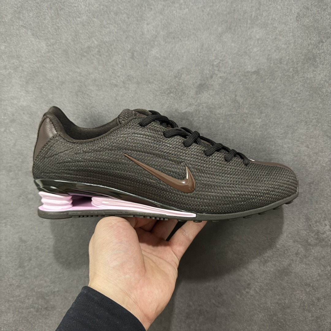 【纯原】Nike SHOX Z 后掌气柱先锋机能风跑鞋 HQ7540-200Nike Shox Z搭载了