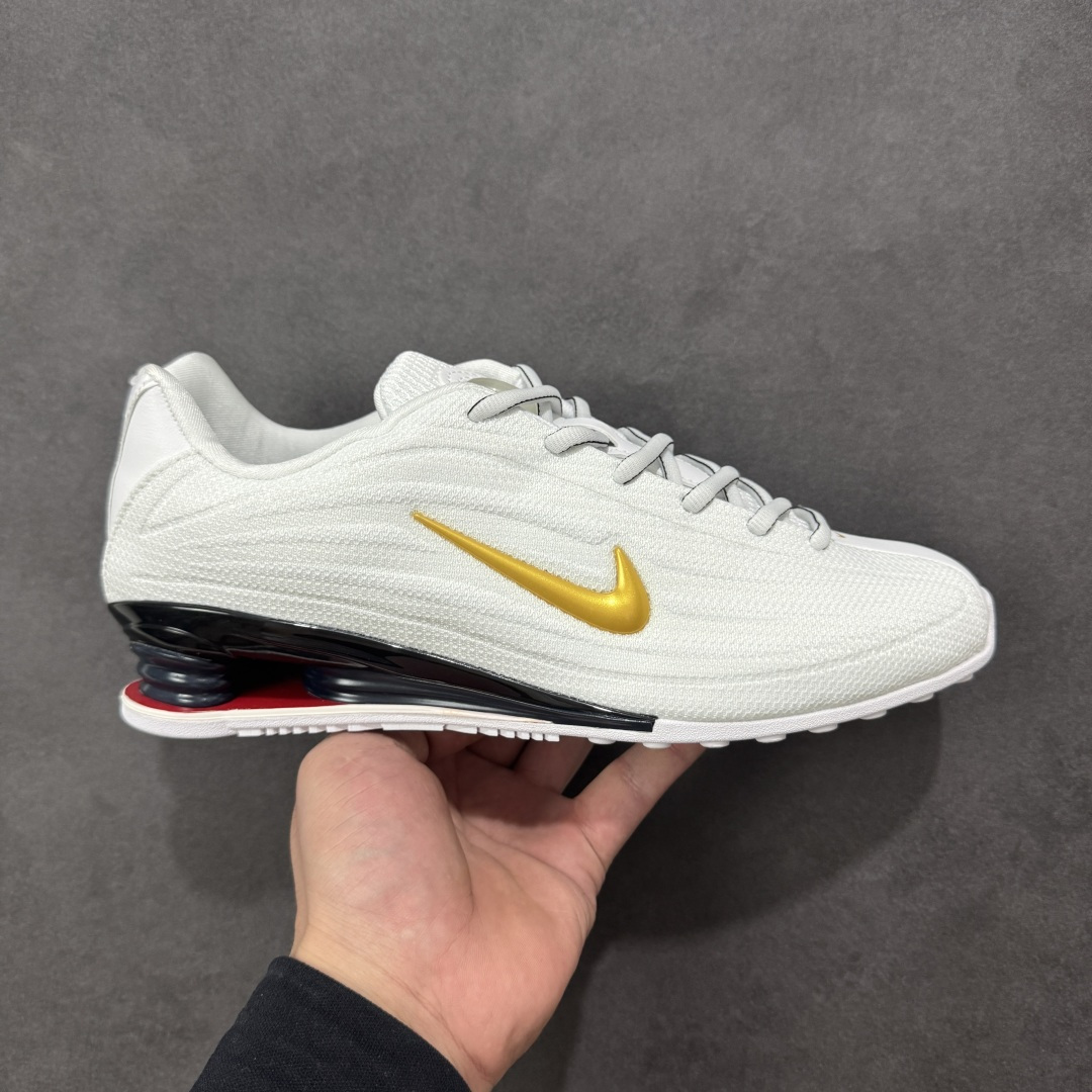 【纯原】Nike SHOX Z 后掌气柱先锋机能风跑鞋 HQ7540-100Nike Shox Z搭载了