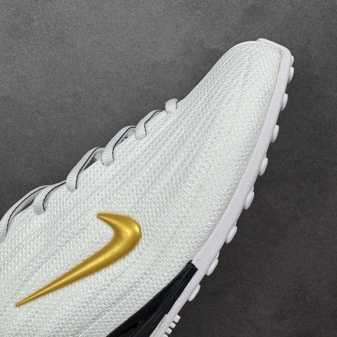 【纯原】Nike SHOX Z 后掌气柱先锋机能风跑鞋 HQ7540-100Nike Shox Z搭载了