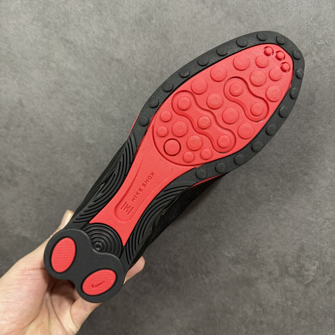 【纯原】Nike SHOX Z 后掌气柱先锋机能风跑鞋 HQ7540-002Nike Shox Z搭载了