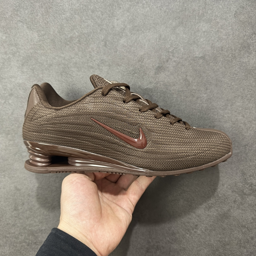 【纯原】Nike SHOX Z 后掌气柱先锋机能风跑鞋 HQ7540-200Nike Shox Z搭载了