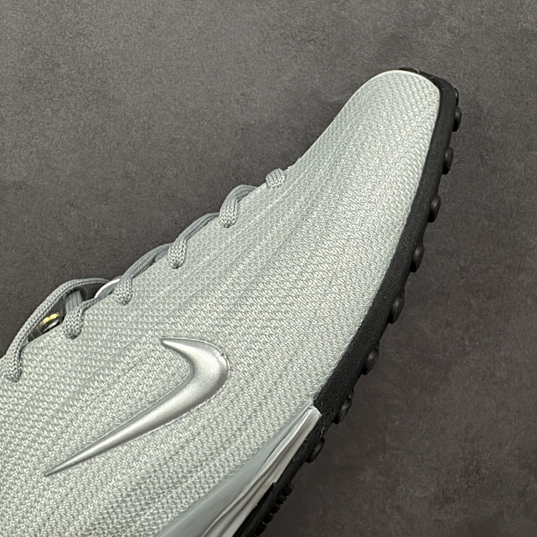 【纯原】Nike SHOX Z 后掌气柱先锋机能风跑鞋 HQ7540-001Nike Shox Z搭载了