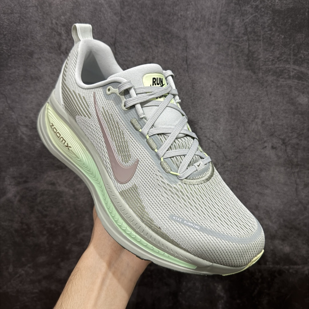 【纯原】Nike Air Zoom Vomero 18 全新科技运动跑鞋 HM6803-002目前市场最