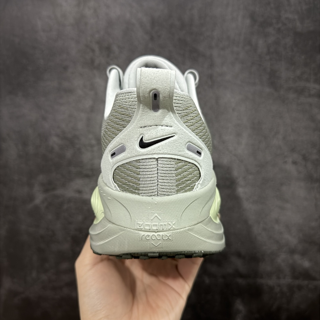 【纯原】Nike Air Zoom Vomero 18 全新科技运动跑鞋 HM6803-002目前市场最