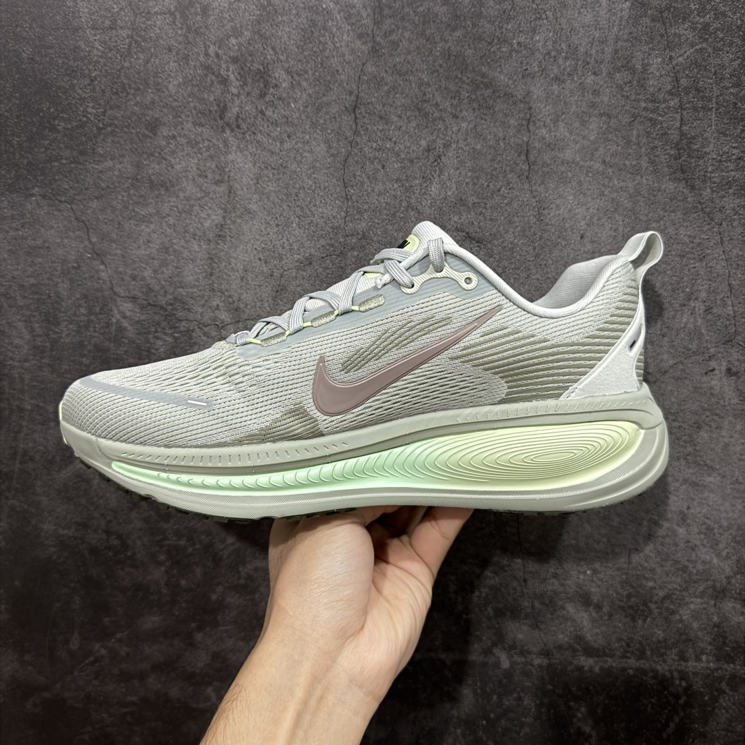 【纯原】Nike Air Zoom Vomero 18 全新科技运动跑鞋 HM6803-002目前市场最