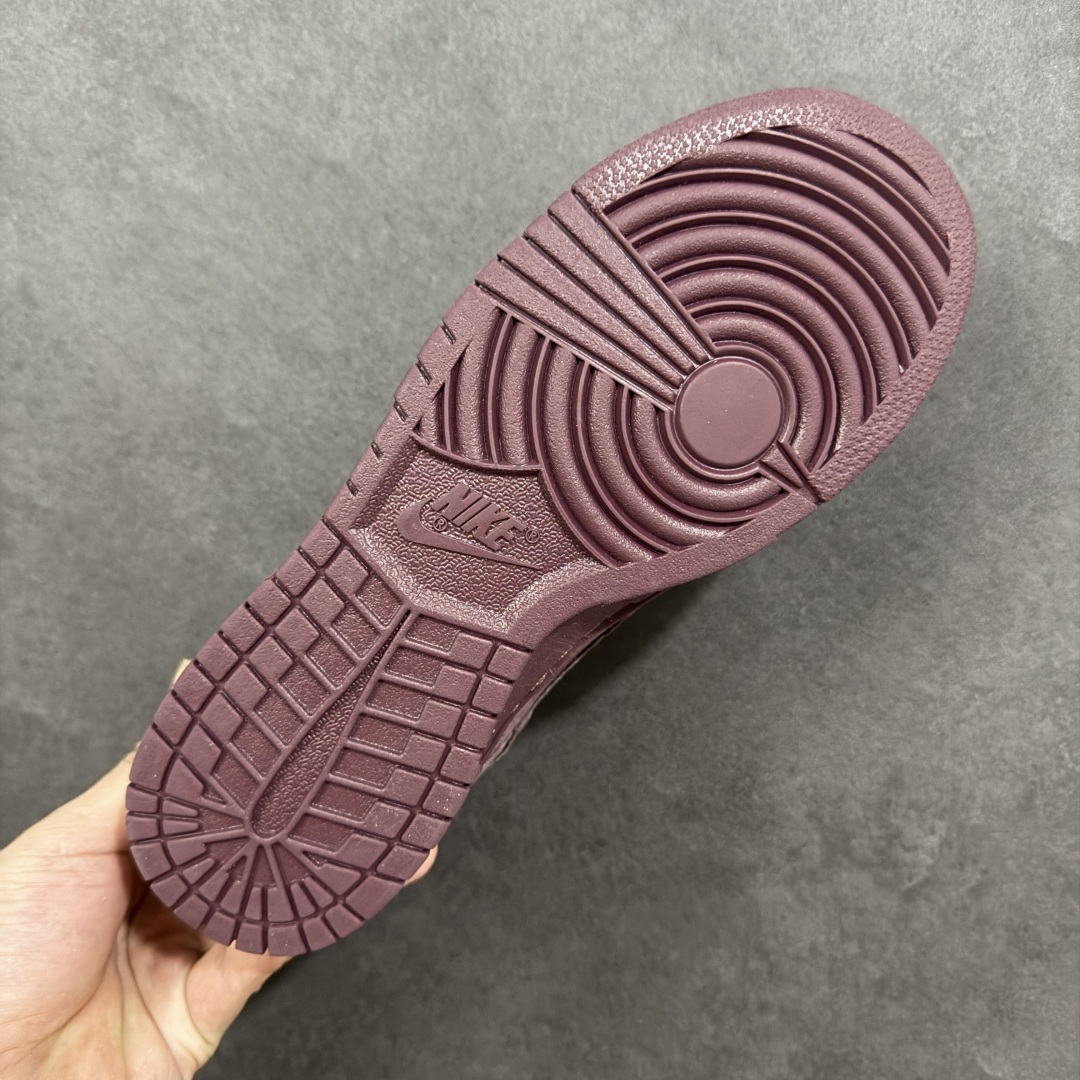 【纯原】Supreme x Nike Dunk SB Low Sup x 耐克 SB 低帮 联名酒红 鞋