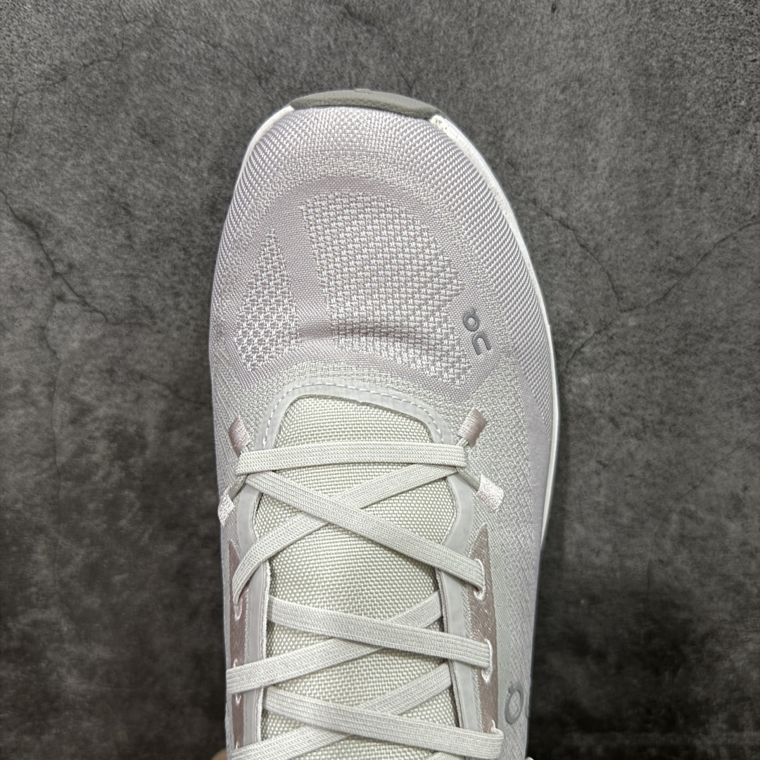 【纯原】ON昂跑系列 鞋面采用一体成型布料 有弹性非常透气 鞋底是镂空设计 运用了CLOUDTILT专利