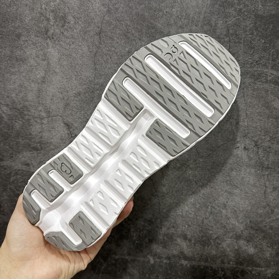 【纯原】ON昂跑系列 鞋面采用一体成型布料 有弹性非常透气 鞋底是镂空设计 运用了CLOUDTILT专利