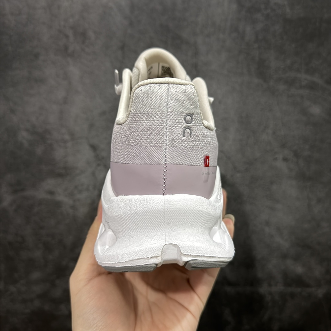 【纯原】ON昂跑系列 鞋面采用一体成型布料 有弹性非常透气 鞋底是镂空设计 运用了CLOUDTILT专利