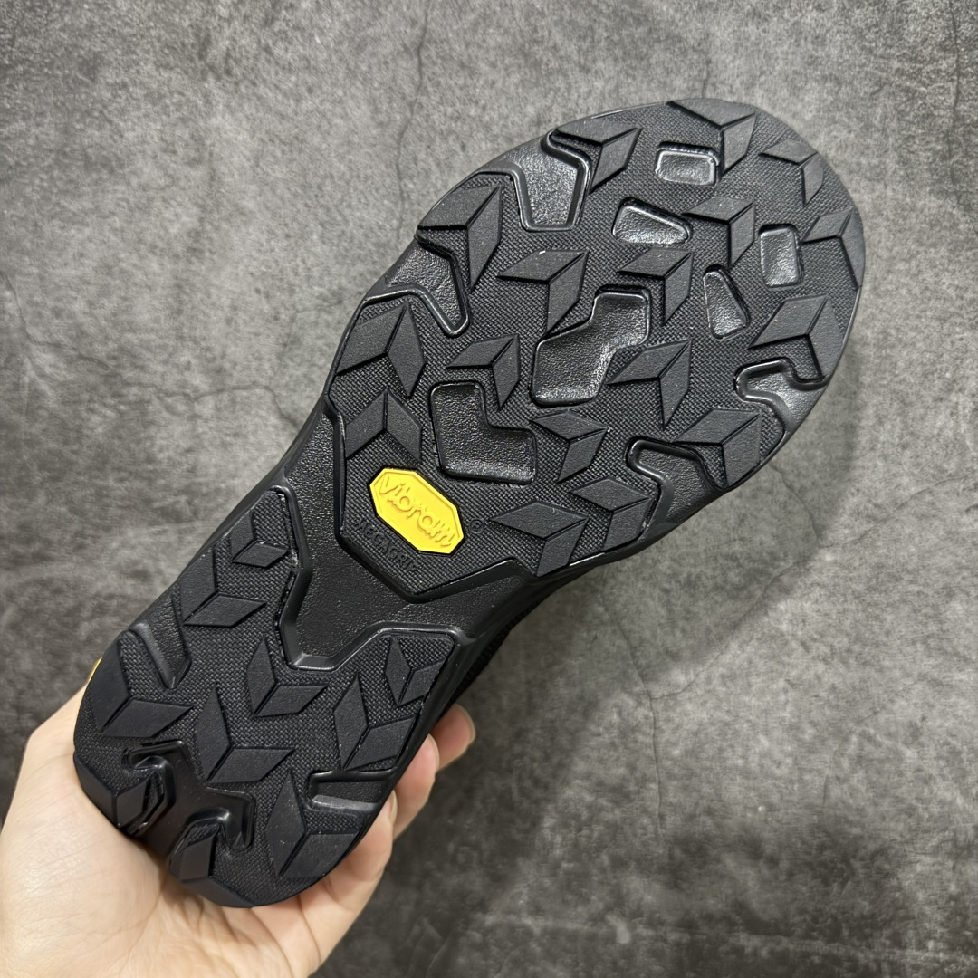 【纯原】 Kolon Sport 可隆 户外功能鞋系列黑色 抓地V底巴斯夫轻盈KRUST越野跑鞋市售唯一