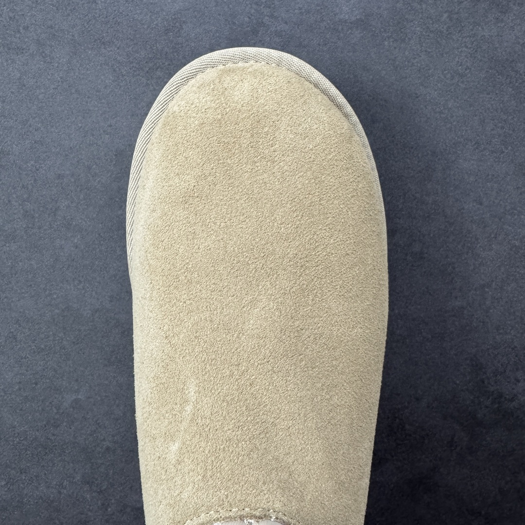 图片[8]-【X1版本】UGG 铅笔靴长筒 5cm厚底 长筒 小红书爆款 广州外贸大厂生产 鞋头到鞋垫真羊皮毛一体 独立外盒包装 芯片 带防水工艺 区别市面任何版本 5cm厚底 独立原版开发大底 羊绒鞋垫 冬季保暖外出 家居都是很适合的选择 进年uug推出款式系列 局部偏向年轻消费者喜好 也走到时尚潮流穿搭的前沿 鞋身材质 防泼水涂层翻毛皮鞋面 17毫米UGGPURE™植入式羊毛内底 轻便防滑舒适橡胶外底 带有品牌LOGO商标 带全套包装 货号：W/1144031 尺码： 35 36 37 38 39 40 编码：HHB280290-选品中心