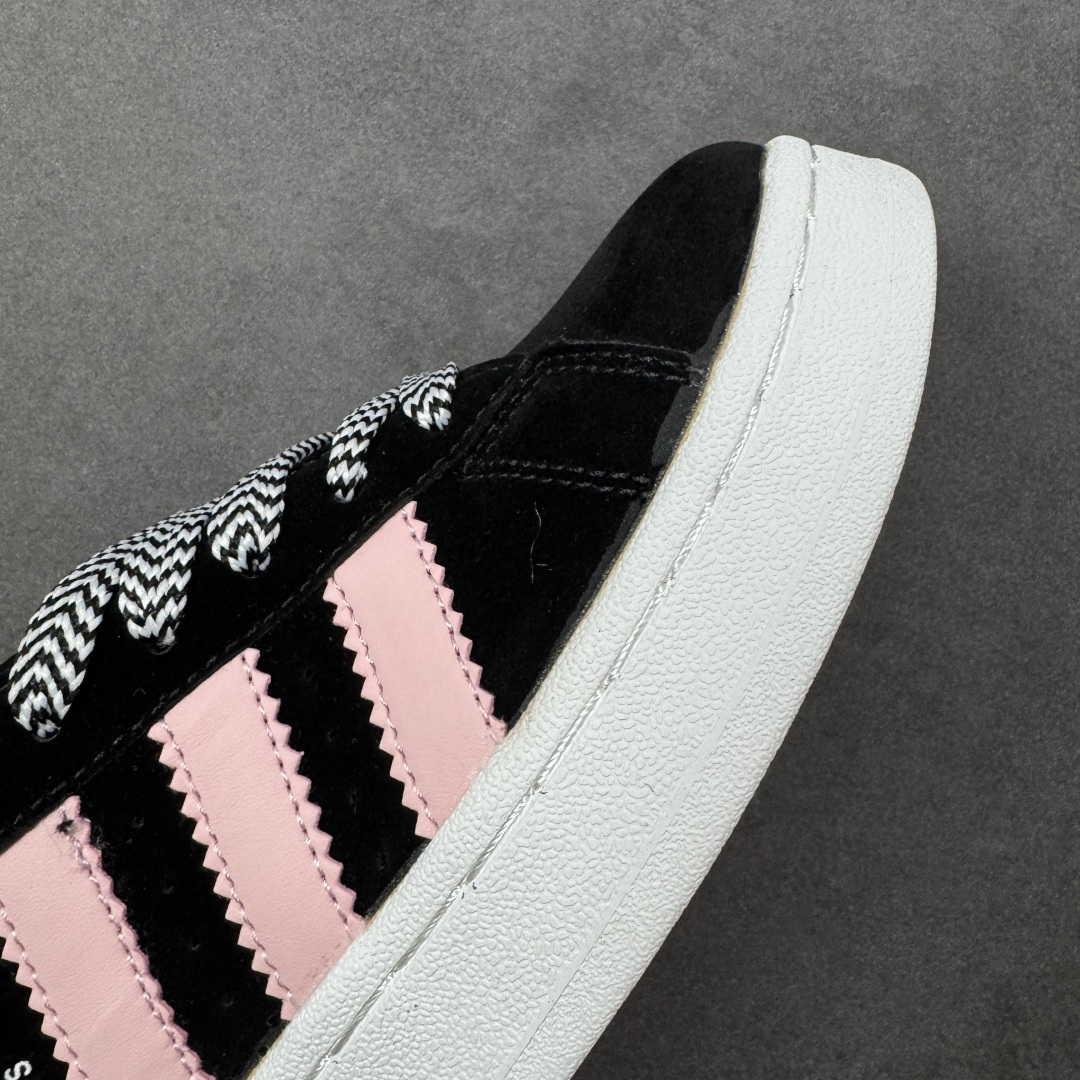 图片[5]-【福利版】Ad Originals Campus 00s 学院系列面包风复古休闲运动板鞋 #鞋款以经典复古鞋型 Campus 为蓝本打造全新面包鞋，鞋身采用绒面皮料搭配常规皮革，质感上还是延续了经典 Campus 的设计。鞋舌填充更加饱满，让鞋款整体看起来更加圆润，鞋舌还加入了与以往 Campus 不同的全新三叶草 Logo，令造型更具千禧气息。 货号：ID3171 尺码：36 36.5 37 38 38.5 39 40-选品中心