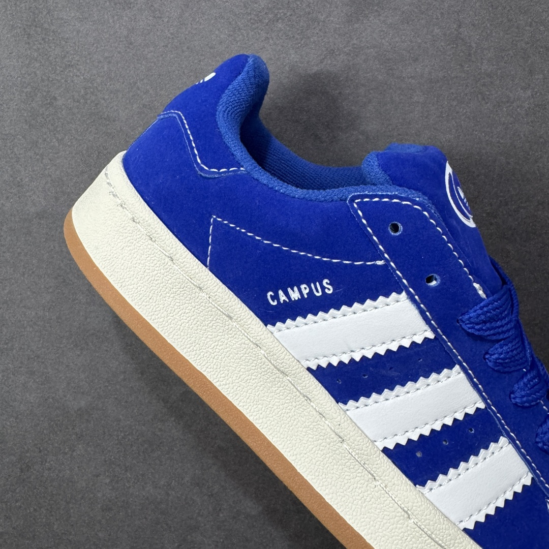 图片[6]-【福利版】Ad Originals Campus 00s 学院系列面包风复古休闲运动板鞋 #鞋款以经典复古鞋型 Campus 为蓝本打造全新面包鞋，鞋身采用绒面皮料搭配常规皮革，质感上还是延续了经典 Campus 的设计。鞋舌填充更加饱满，让鞋款整体看起来更加圆润，鞋舌还加入了与以往 Campus 不同的全新三叶草 Logo，令造型更具千禧气息。 货号：HQ3471 尺码：36 36.5 37 38 38.5 39 40-选品中心