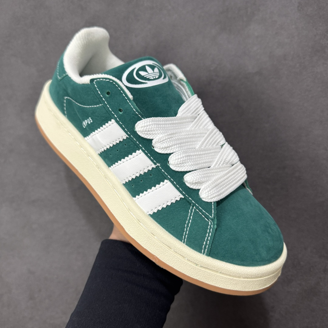 图片[3]-【福利版】Ad Originals Campus 00s 学院系列面包风复古休闲运动板鞋 #鞋款以经典复古鞋型 Campus 为蓝本打造全新面包鞋，鞋身采用绒面皮料搭配常规皮革，质感上还是延续了经典 Campus 的设计。鞋舌填充更加饱满，让鞋款整体看起来更加圆润，鞋舌还加入了与以往 Campus 不同的全新三叶草 Logo，令造型更具千禧气息。 货号：HQ3472 尺码：36 36.5 37 38 38.5 39 40-选品中心