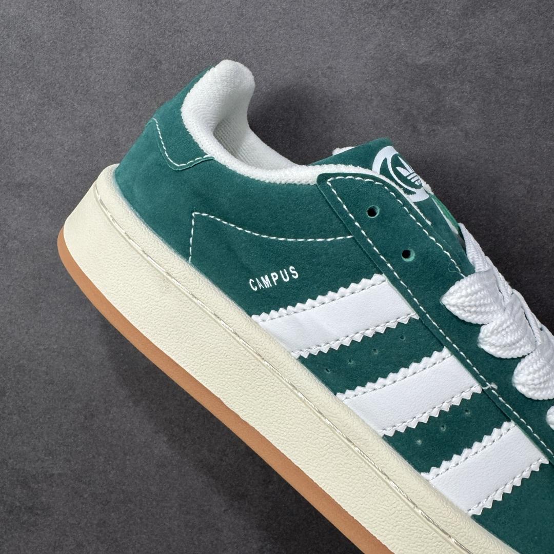 图片[6]-【福利版】Ad Originals Campus 00s 学院系列面包风复古休闲运动板鞋 #鞋款以经典复古鞋型 Campus 为蓝本打造全新面包鞋，鞋身采用绒面皮料搭配常规皮革，质感上还是延续了经典 Campus 的设计。鞋舌填充更加饱满，让鞋款整体看起来更加圆润，鞋舌还加入了与以往 Campus 不同的全新三叶草 Logo，令造型更具千禧气息。 货号：HQ3472 尺码：36 36.5 37 38 38.5 39 40-选品中心