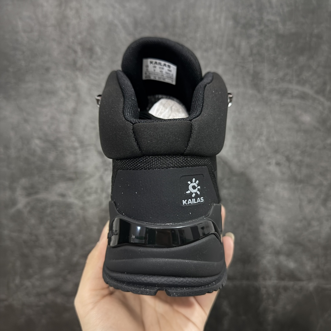图片[4]-【纯原版】凯乐石KAILAS 界山 GTX MID 时尚舒适简约经典潮流 耐磨防水 高帮 徒步鞋 男款 KAILAS凯乐石品牌是全球三大全系攀登品牌之一，于2003年创立于中国广州，致力于为有攀登梦想的户外运动员及爱好者，研发制造功能性专业装备，满足他们在极限环境下安全舒适的需求，凯乐石专注于科技面料的开发及专业功能设计，产品线覆盖登山、攀岩、徒步、越野跑山、露营、旅行等多项户外运动，通过运动员的测试反馈，不断进化迭代，产品荣获国内外大奖71座，发明专利21个，更突破性的自主研发攀登器械，打造出中国的攀登硬实力 尺码：38 39 40 41 42 43 44 45-选品中心