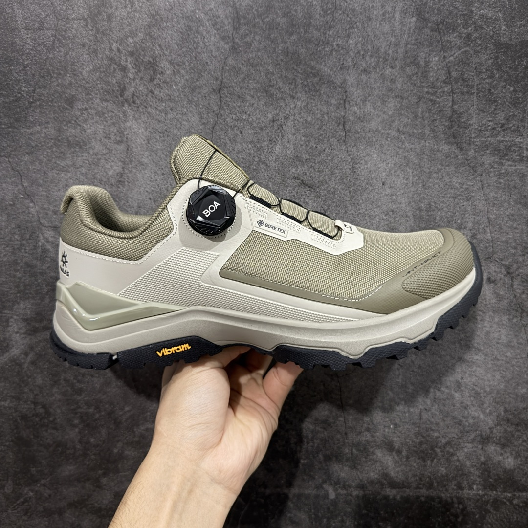 【正确防水版】凯乐石KAILAS 界山GTX 户外运动 防滑耐磨防水 低帮 登山徒步鞋 男款 KAILAS凯乐石品牌是全球三大全系攀登品牌之一,于2003年创立于中国广州,致力于为有攀登梦想的户外运动员及爱好者,研发制造功能性专业装备,满足他们在极限环境下安全舒适的需求,凯乐石专注于科技面料的开发及专业功能设计,产品线覆盖登山、攀岩、徒步、越野跑山、露营、旅行等多项户外运动,通过运动员的测试反馈,不断进化迭代,产品荣获国内外大奖71座,发明专利21个,更突破性的自主研发攀登器械,打造出中国的攀登硬实力 尺码:39 40 41 42 43 44-选品中心