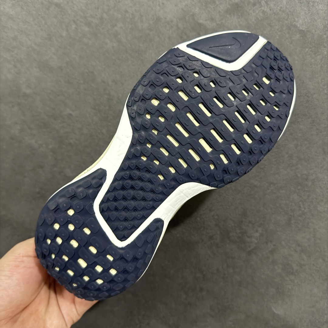 【纯原】NK Zoomx Invincible Run FK3 透气缓震跑步鞋 内置Zoom气垫 回弹效