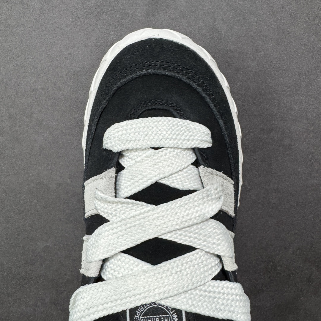 【特价】超火的阿迪达斯「鲨鱼面包鞋」新联名开启,中底造型有点酷！阿迪达斯Adidas Originals