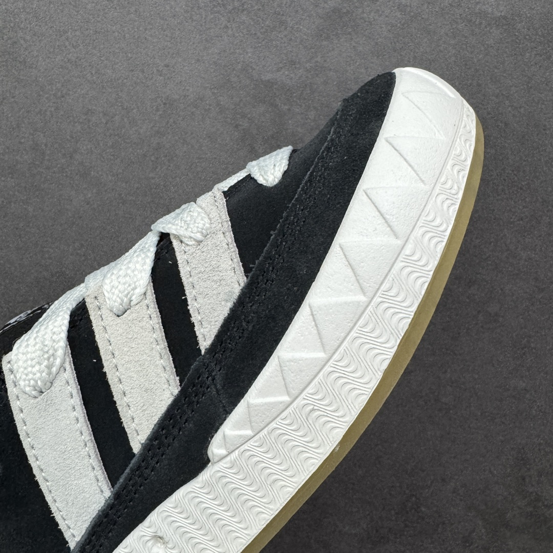 【特价】超火的阿迪达斯「鲨鱼面包鞋」新联名开启,中底造型有点酷！阿迪达斯Adidas Originals