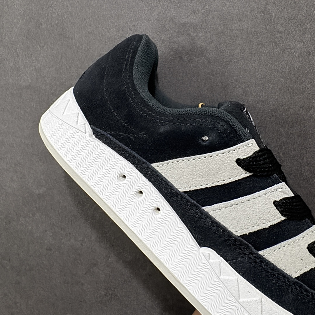 【特价】超火的阿迪达斯「鲨鱼面包鞋」新联名开启,中底造型有点酷！阿迪达斯Adidas Originals