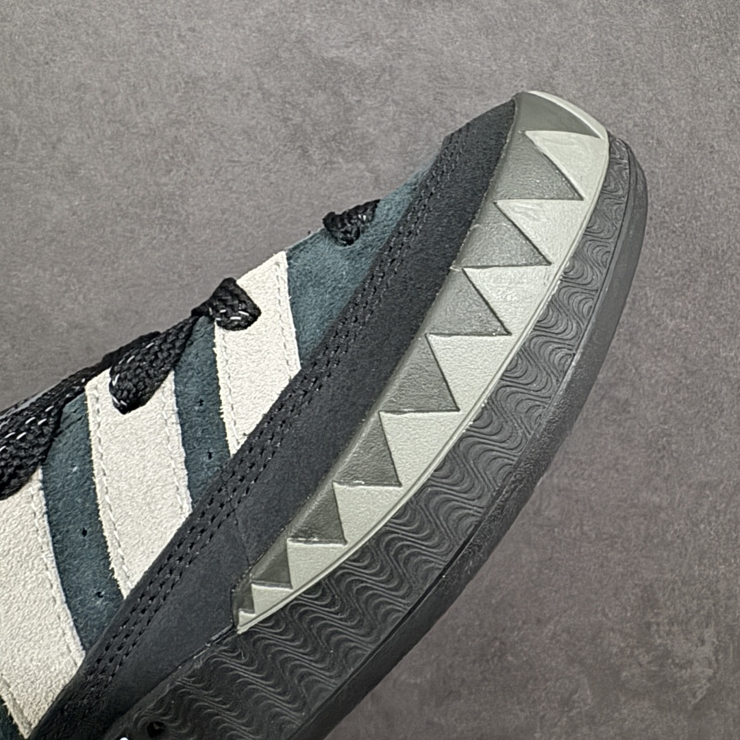 【特价】超火的阿迪达斯「鲨鱼面包鞋」新联名开启,中底造型有点酷！阿迪达斯Adidas Originals